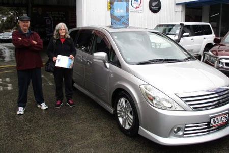 Thank you the team at Dave Allen Motors for making our new car purchase easy. /i/images/testimonials/254.jpg