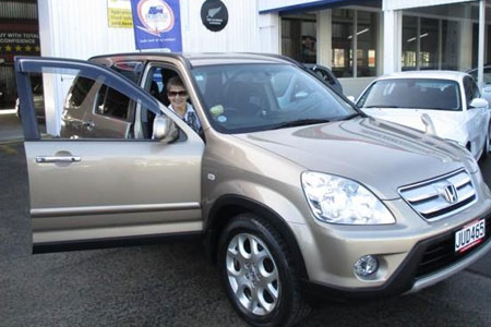 Wonderful, friendly staff. Beautiful car. /i/images/testimonials/273.jpg