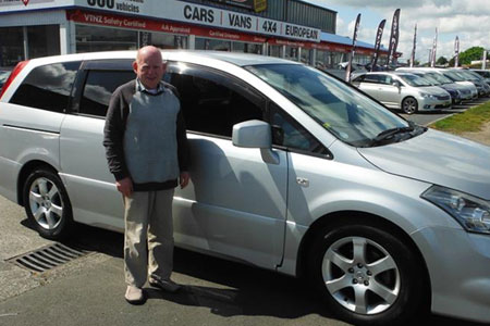 I found Dave Allen Motors EXCELLENT to deal with /i/images/testimonials/335.jpg