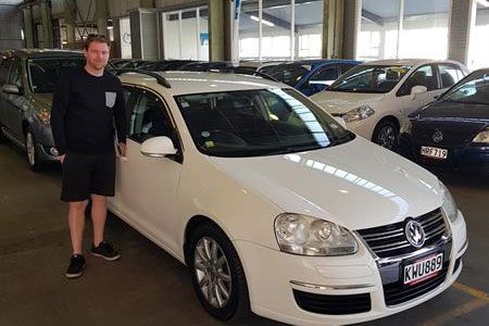 Thanks team, great service, awesome car. Very happy. /i/images/testimonials/97.jpg