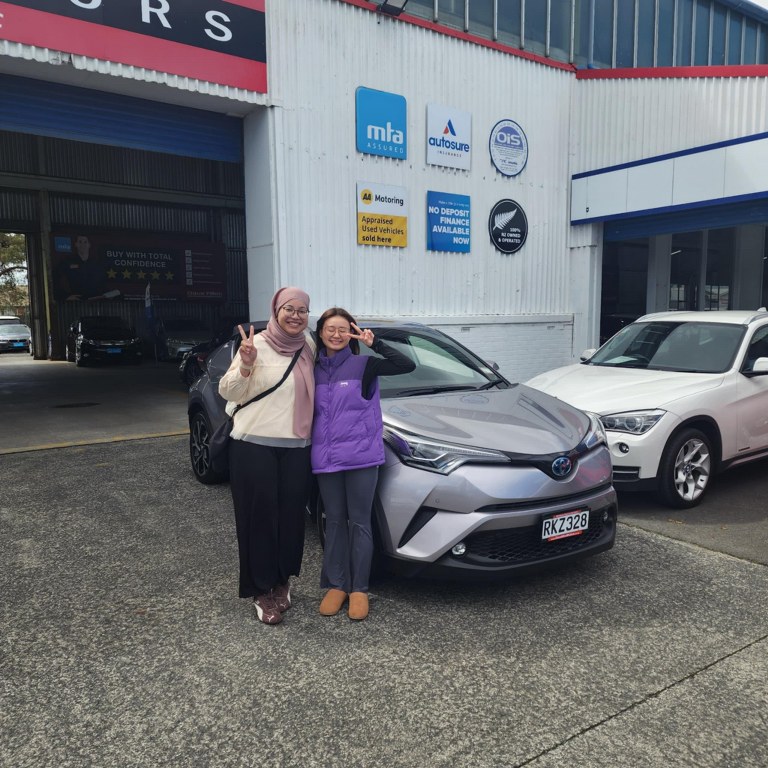 18337 - 2019 Toyota CH-R /i/images/testimonials/BaoNur_768x768.jpg