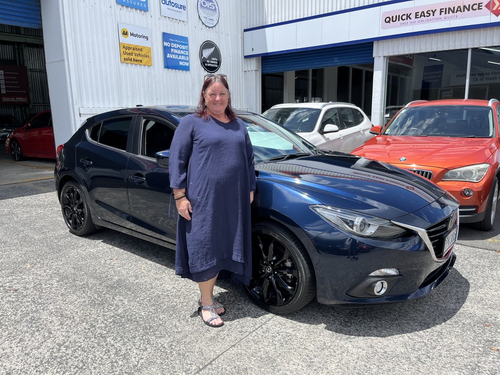 18764 - 2014 Mazda Axela /i/images/testimonials/MichelleDavies_1024x768.jpg